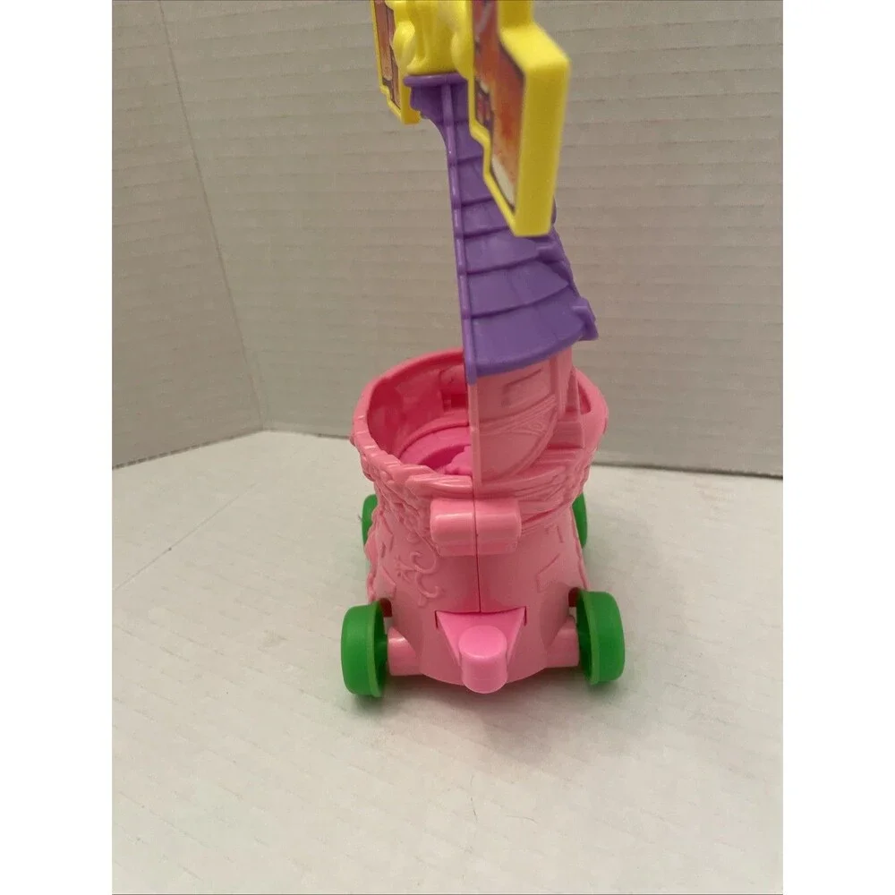 Fisher Price Little People Disney Princess Rapunzel Parade Float